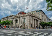 Russian Central Bank Reduces Key Interest Rate to 15% Central bank building representing monetary policy decisions and interest rate adjustments affecting financial markets