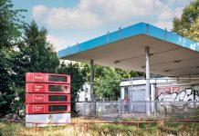 Spain Slashes Fuel VAT to 10% Amid Middle East Tensions Fuel pump display showing petrol and diesel prices at service station reflecting VAT changes and energy market conditions